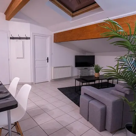 Apartment Chez Alex & Jerome L'Arbresle